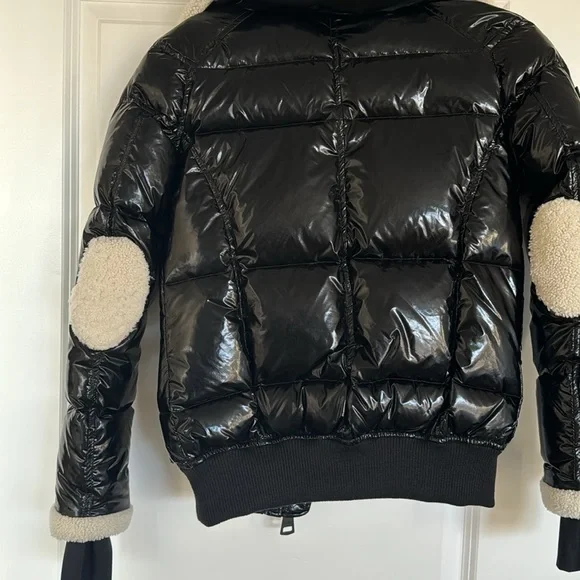 SAM puffer jacket. Size XS. BRAND NEW. NEVER BEEN WORN